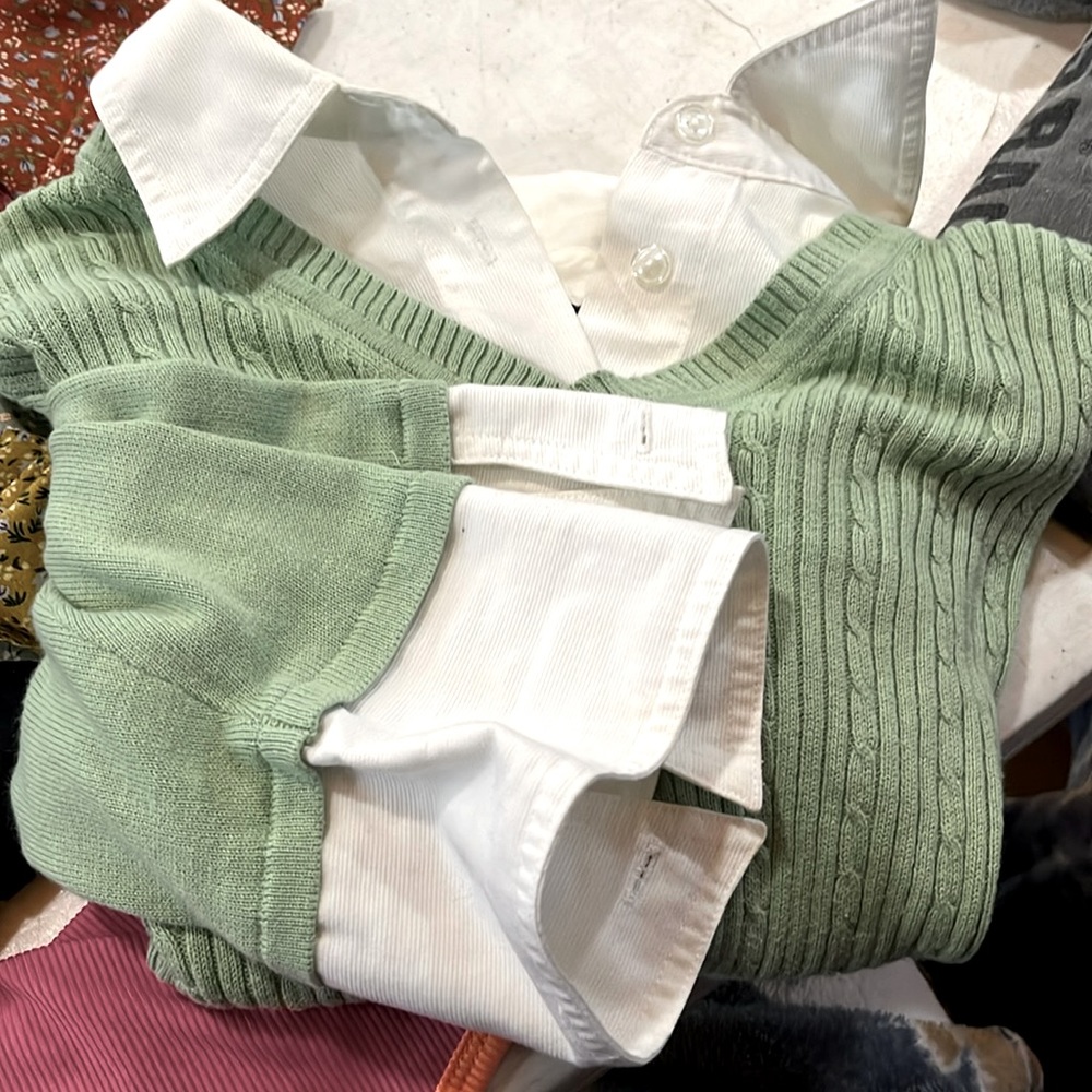 collared long sleeve cropped shirt with vest attached